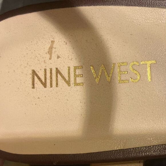 NINE WEST Gypsee Wine Maroon Heels Size 9 M - Picture 3 of 10